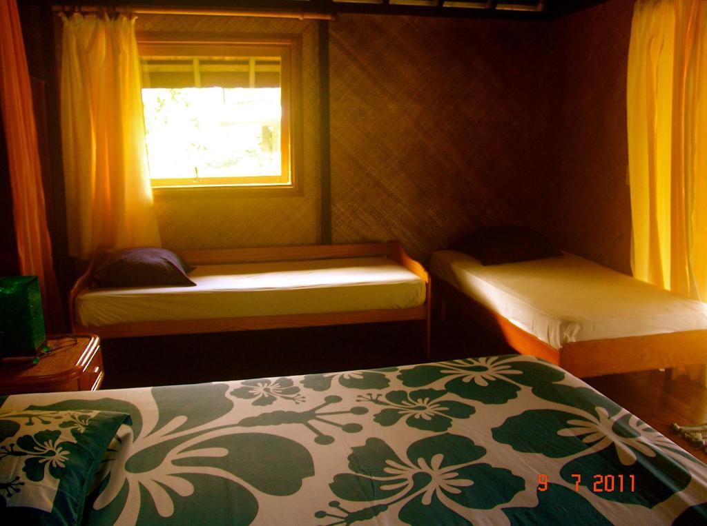 Tauhanihani Village Lodge La Vague Bleue Teahupoo Habitación foto